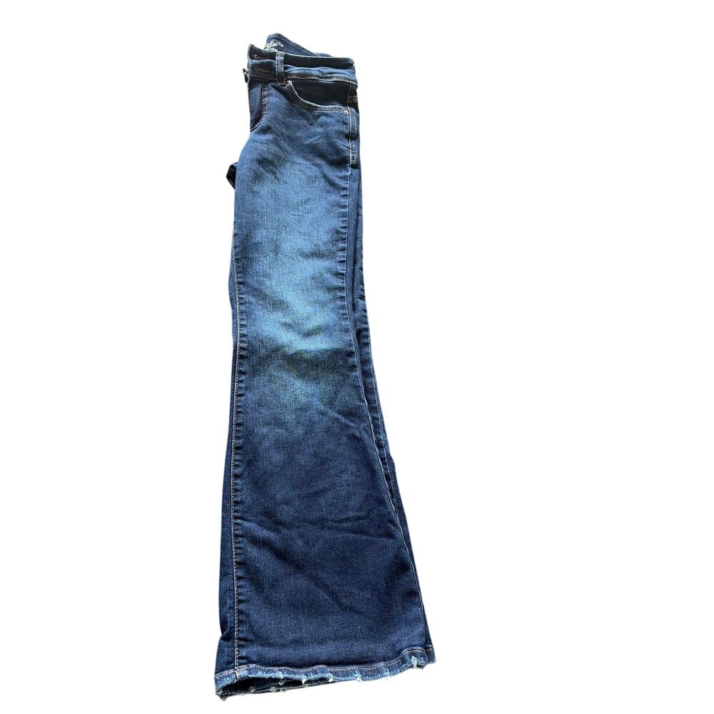 Everflex™ Flare Mid Rise Jean - Picture 2 of 5